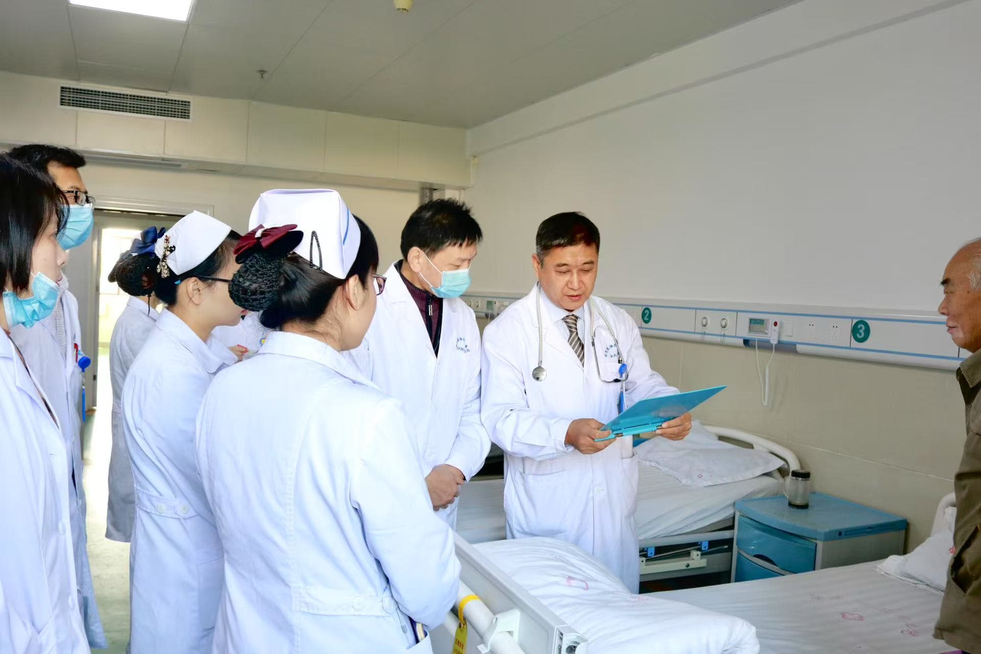 【安慶醫(yī)院】王安工作照 (1).jpg 【安慶醫(yī)院】王安工作照 (1).jpg